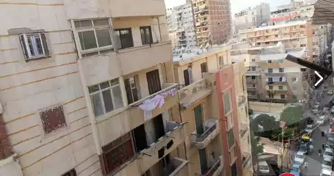 https://aqarmap.com.eg/en/listing/4368218-for-sale-alexandria-camp-cesar-famous-st