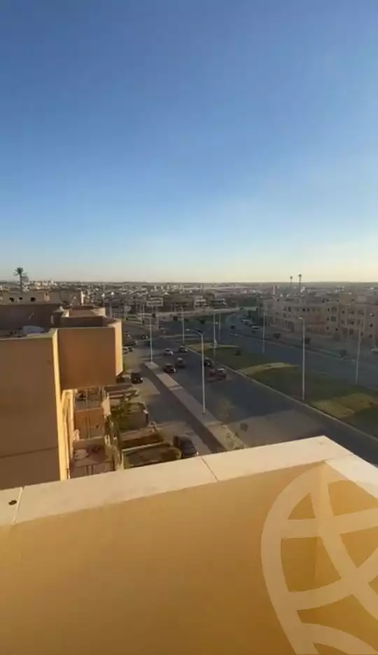 https://aqarmap.com.eg/en/listing/4371719-for-sale-cairo-el-sheikh-zayed-city-el-hay-elasher-street-100