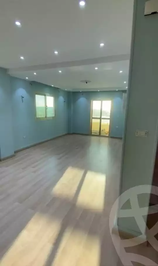 https://aqarmap.com.eg/en/listing/4371719-for-sale-cairo-el-sheikh-zayed-city-el-hay-elasher-street-100