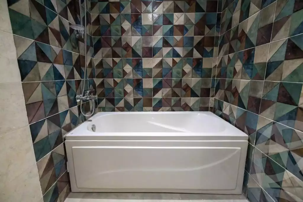 https://aqarmap.com.eg/ar/listing/4374132-for-sale-cairo-new-cairo-ltjm-lkhms-el-andalous-mwrd-fq-llttwyr