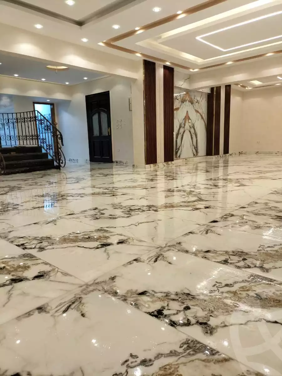 https://aqarmap.com.eg/en/listing/4375567-for-sale-cairo-cairo-hdyq-lhrm-lmntq-t