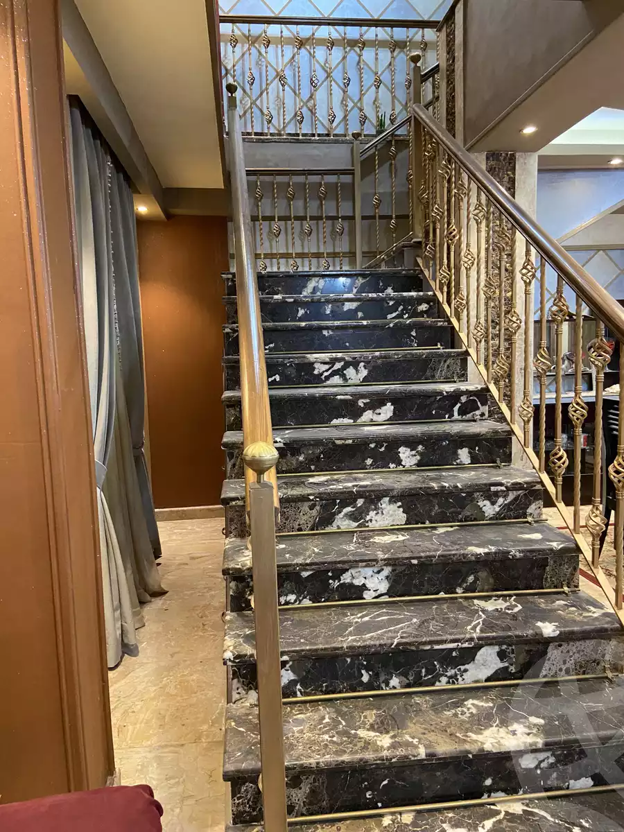 https://aqarmap.com.eg/en/listing/4375684-for-sale-cairo-mokattam-shareaa-9
