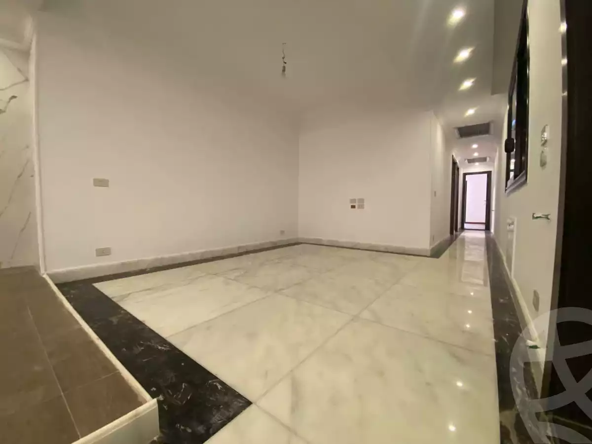 https://aqarmap.com.eg/ar/listing/4377317-for-sale-cairo-new-cairo-compounds-midtown