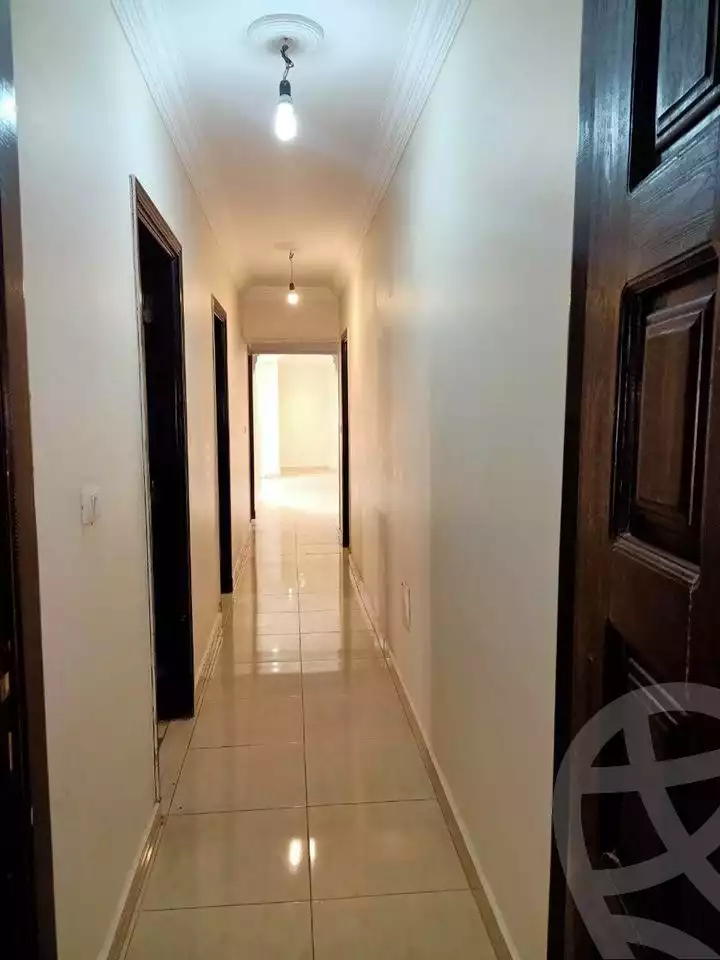 https://aqarmap.com.eg/ar/listing/4379801-for-rent-cairo-mokattam-lhdb-l-ly-shr-krym-bnwn