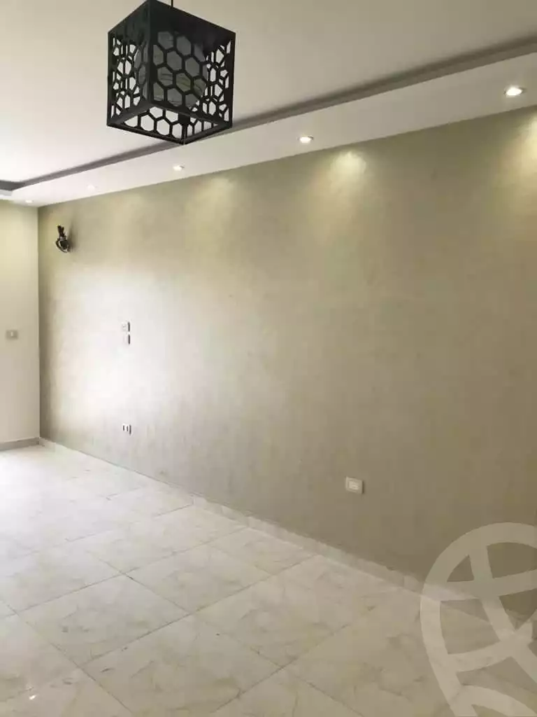 https://aqarmap.com.eg/en/listing/4380006-for-sale-cairo-shoubra-ltr-lbwlqy-bassiouny-st