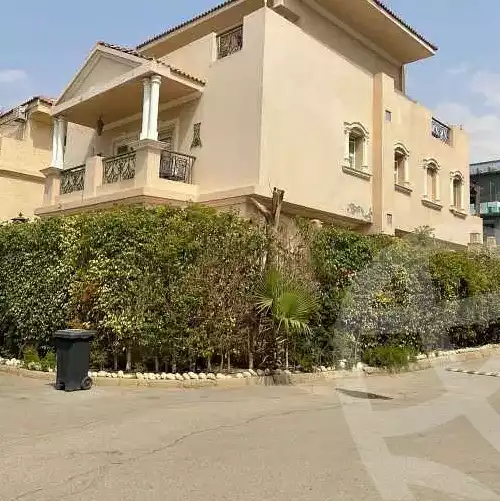 https://aqarmap.com.eg/en/listing/4382927-for-sale-cairo-new-cairo-compounds-maxim-country-club