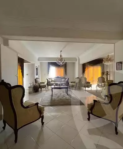 https://aqarmap.com.eg/en/listing/4386166-for-sale-cairo-el-maadi-kornish-el-maadi-tryq-msr-hlwn-lzr-y