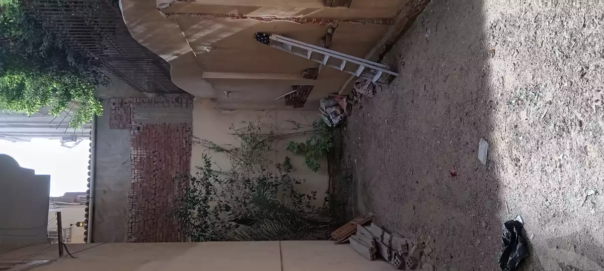 https://aqarmap.com.eg/en/listing/4390046-for-sale-cairo-hdyq-lhrm--mntq