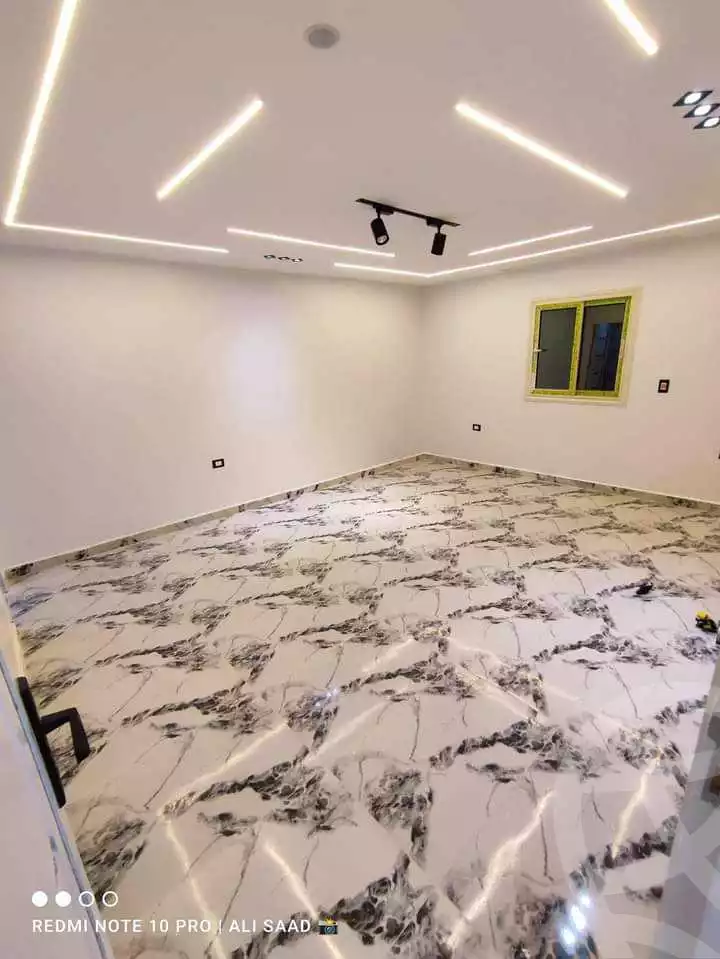 https://aqarmap.com.eg/ar/listing/4392100-for-sale-cairo-cairo-hdyq-lhrm-lmntqh