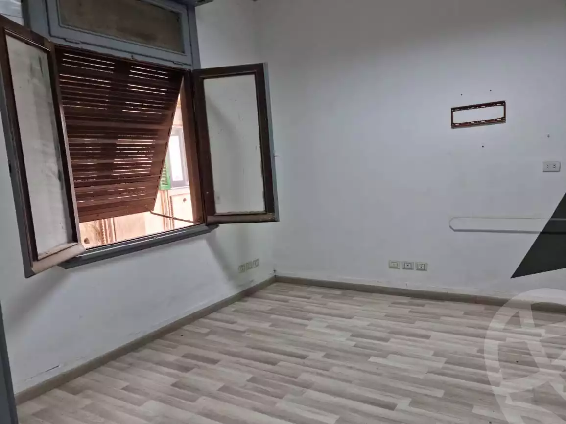 https://aqarmap.com.eg/en/listing/6009680-for-rent-cairo-downtown-kasr-el-neel-tahrir-square