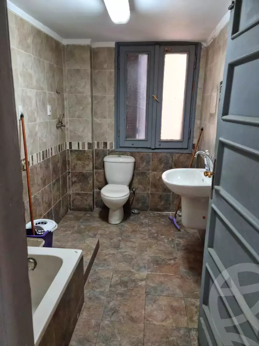 https://aqarmap.com.eg/en/listing/6009680-for-rent-cairo-downtown-kasr-el-neel-tahrir-square
