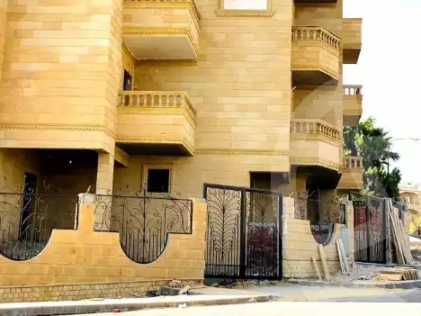 https://aqarmap.com.eg/ar/listing/4444246-for-sale-cairo-al-oubour-l-bwr-ljdyd-byt-lwtn