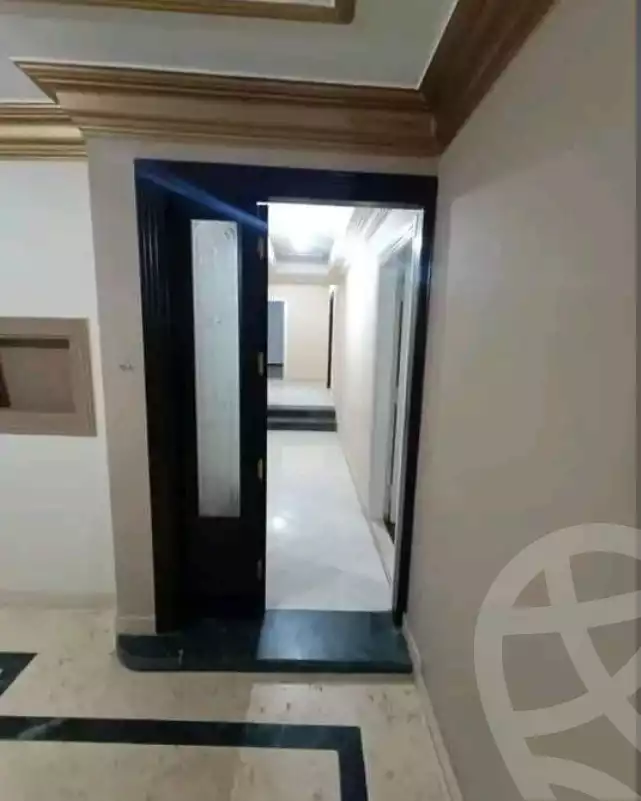 https://aqarmap.com.eg/ar/listing/4469808-for-rent-cairo-mokattam-lhdb-l-ly-shr-krym-bnwn