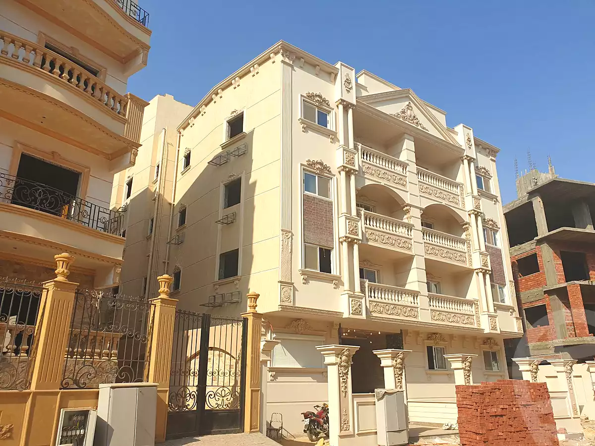 https://aqarmap.com.eg/ar/listing/4494286-for-sale-cairo-el-sheikh-zayed-city-mntq-fr-y-bmdyn-lshykh-zyd