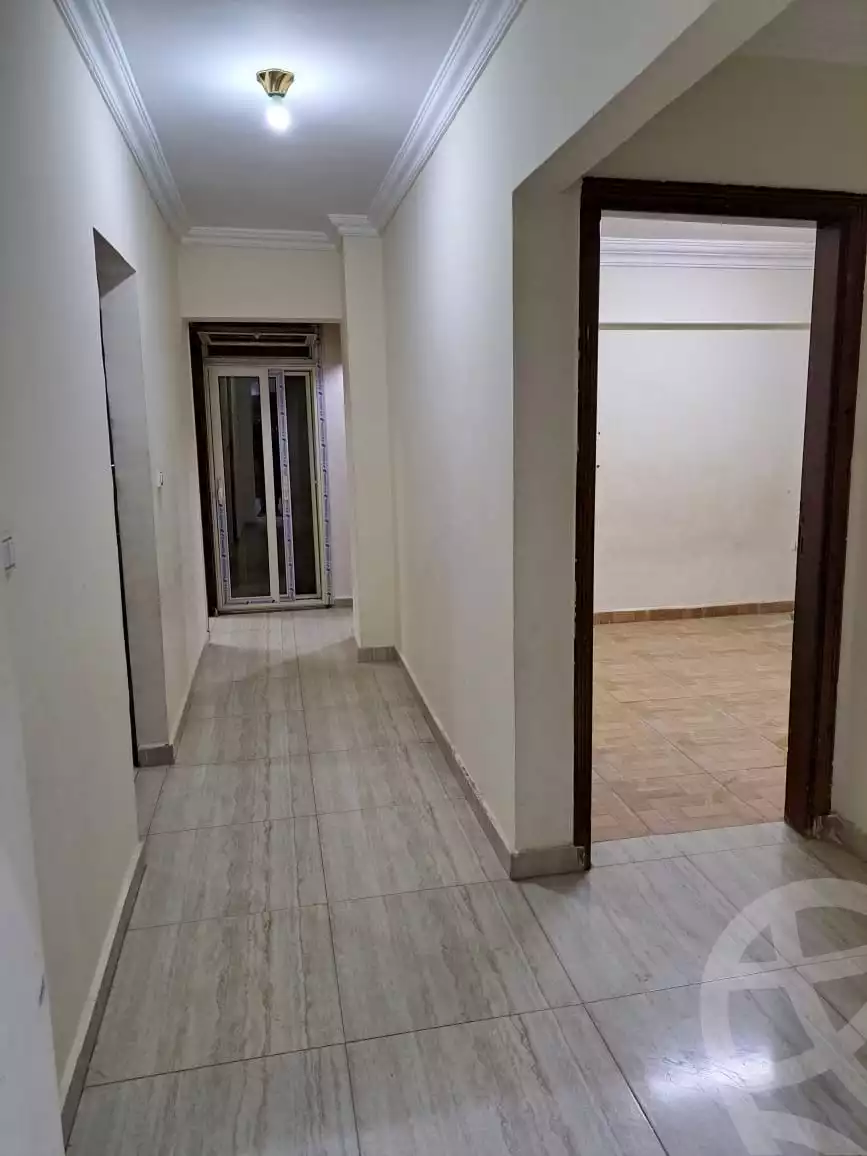 https://aqarmap.com.eg/en/listing/4495204-for-sale-cairo-mokattam-rd-lmbhth