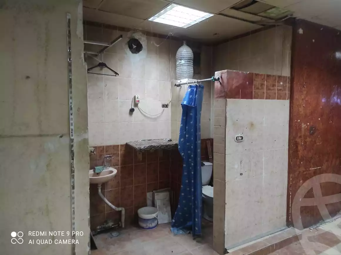 https://aqarmap.com.eg/en/listing/4512886-for-sale-alexandria-bakoos-el-souk-station-st