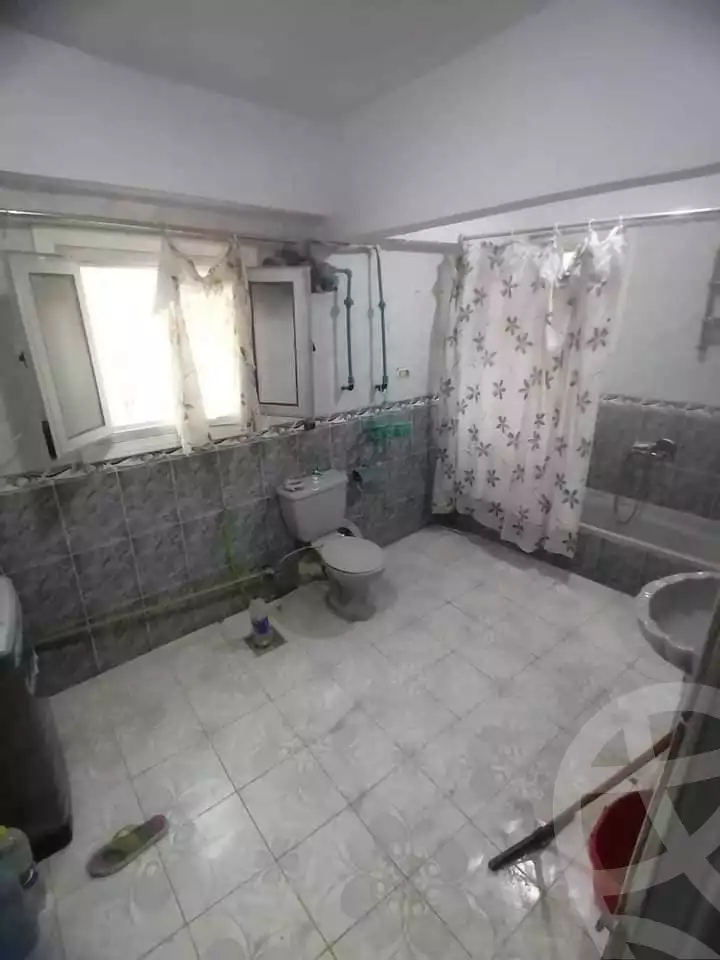 https://aqarmap.com.eg/en/listing/4531278-for-sale-alexandria-l-jmy-lbytsh-street-5-st