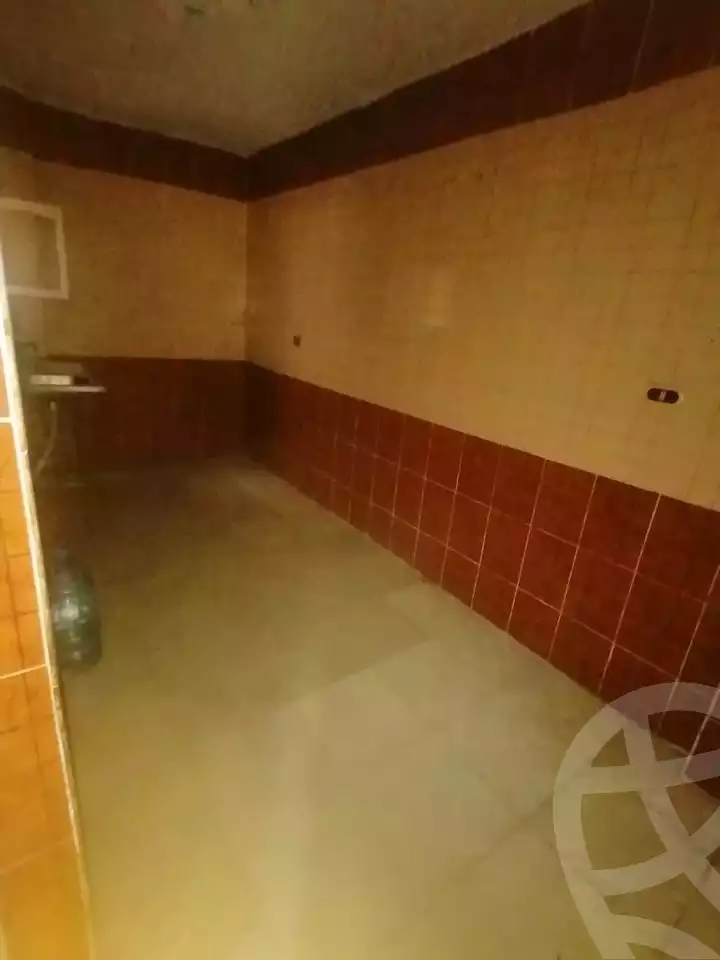 https://aqarmap.com.eg/en/listing/4539399-for-sale-alexandria-l-jmy-lbytsh-street-5-st