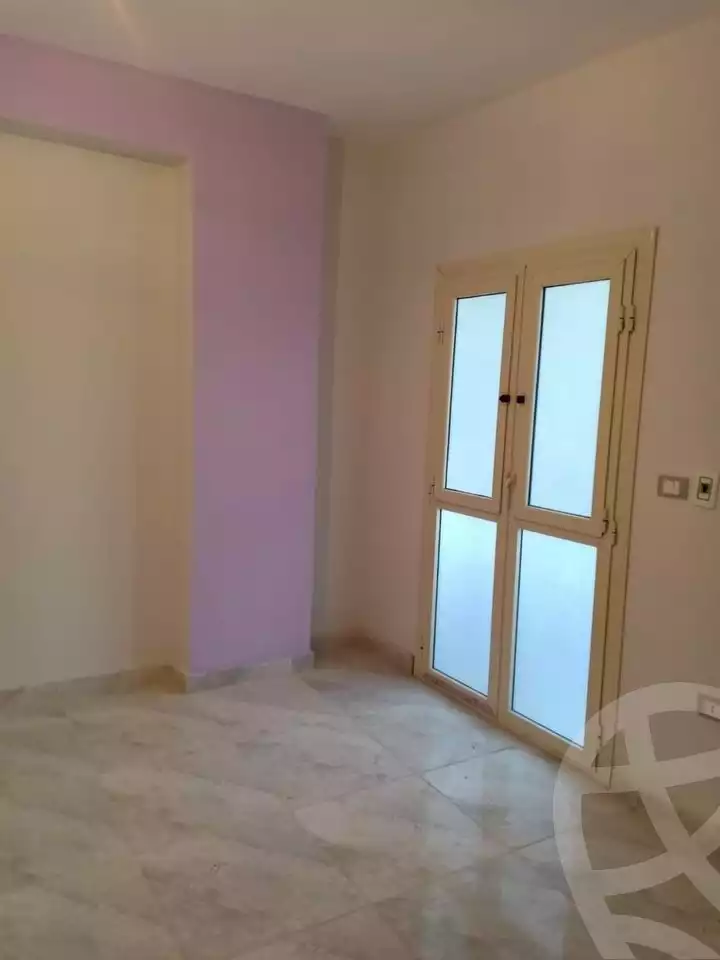 https://aqarmap.com.eg/en/listing/4540497-for-sale-cairo-helwan-hadayek-helwan-nile-corniche-st