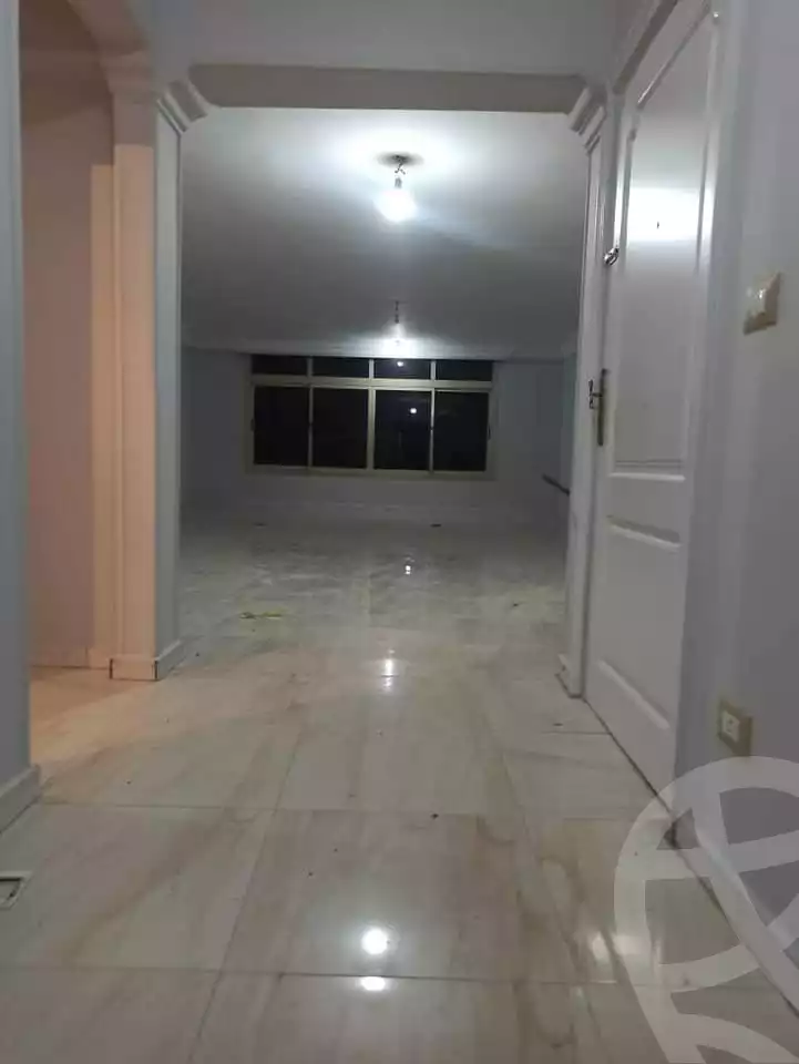 https://aqarmap.com.eg/en/listing/4583416-for-rent-cairo-mokattam-shareaa-9