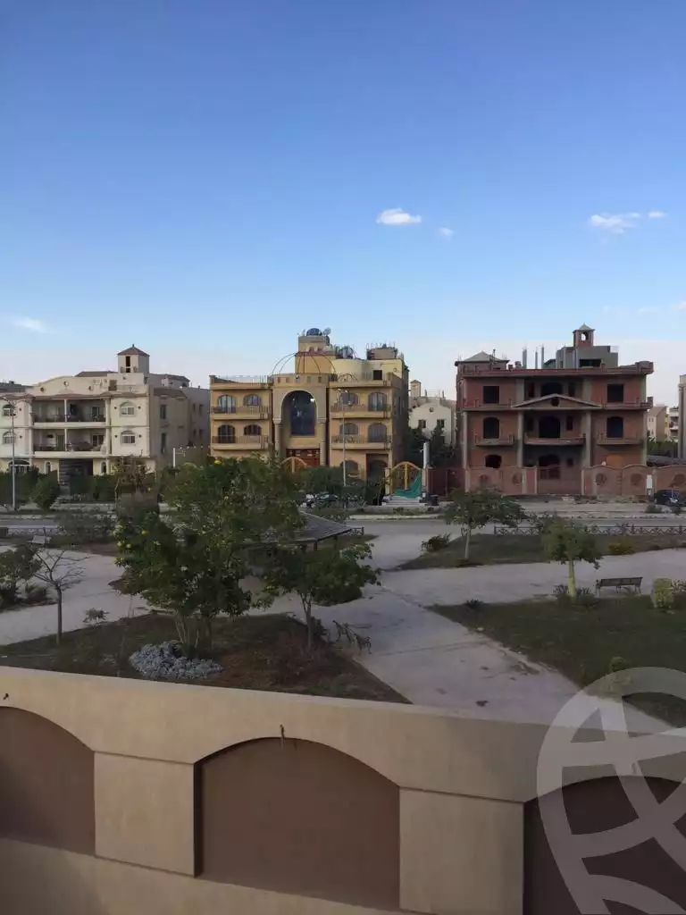 https://aqarmap.com.eg/en/listing/4586557-for-sale-cairo-new-cairo-compounds-kmbwnd-lnkhyl
