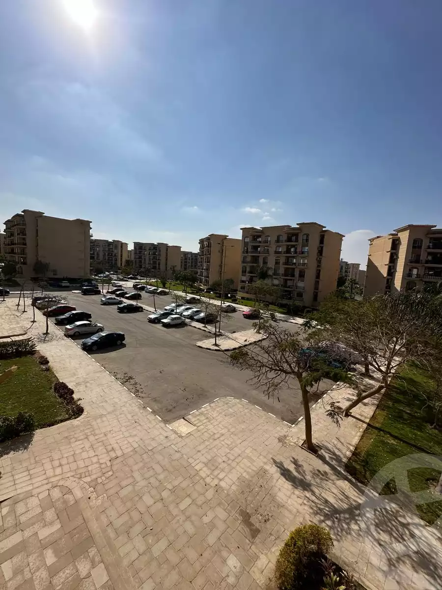 https://aqarmap.com.eg/en/listing/4591520-for-rent-cairo-new-cairo-lrhb-city-phase-9