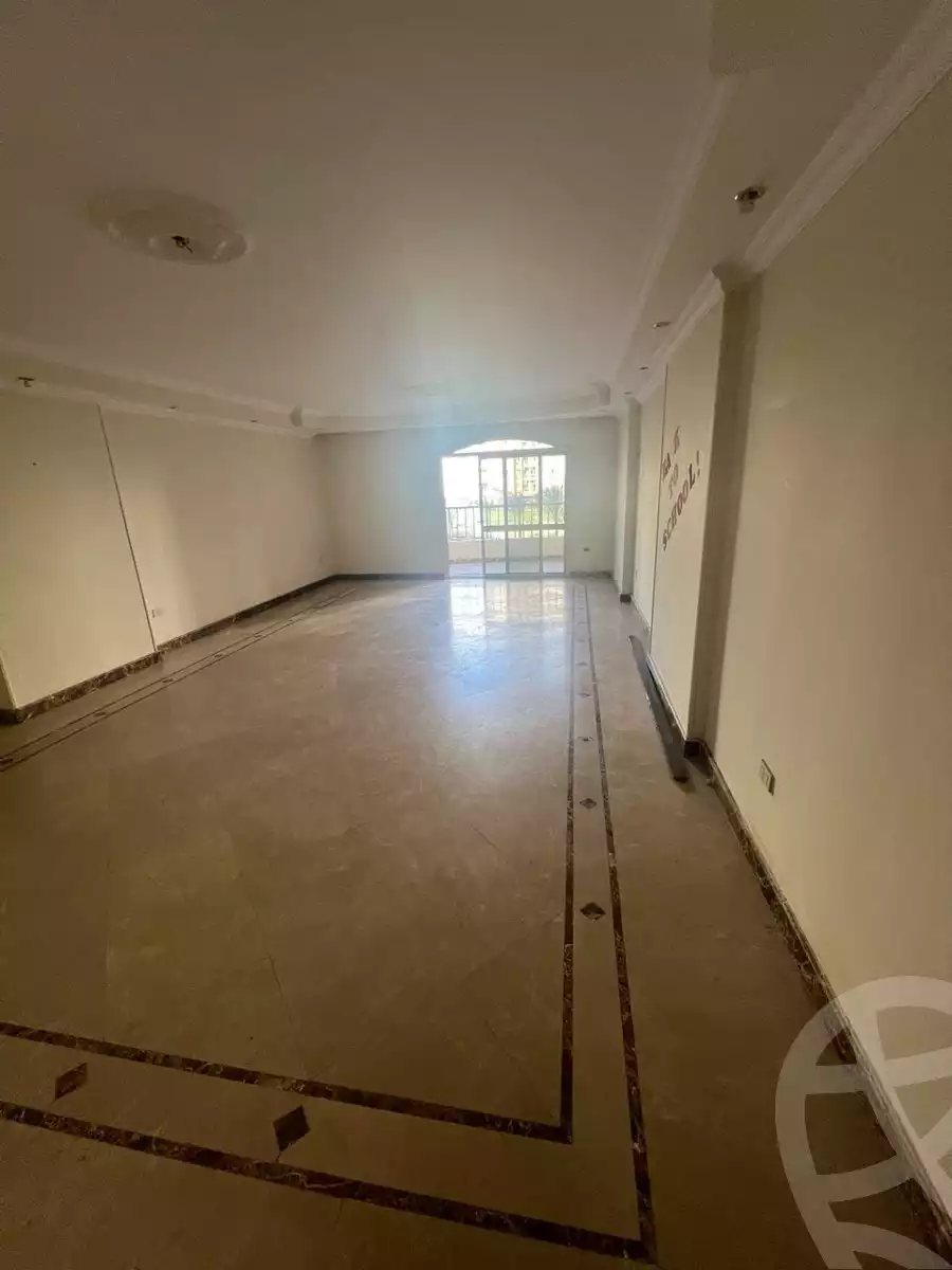 https://aqarmap.com.eg/ar/listing/4612805-for-sale-cairo-el-maadi-compound-maadi-grand-city