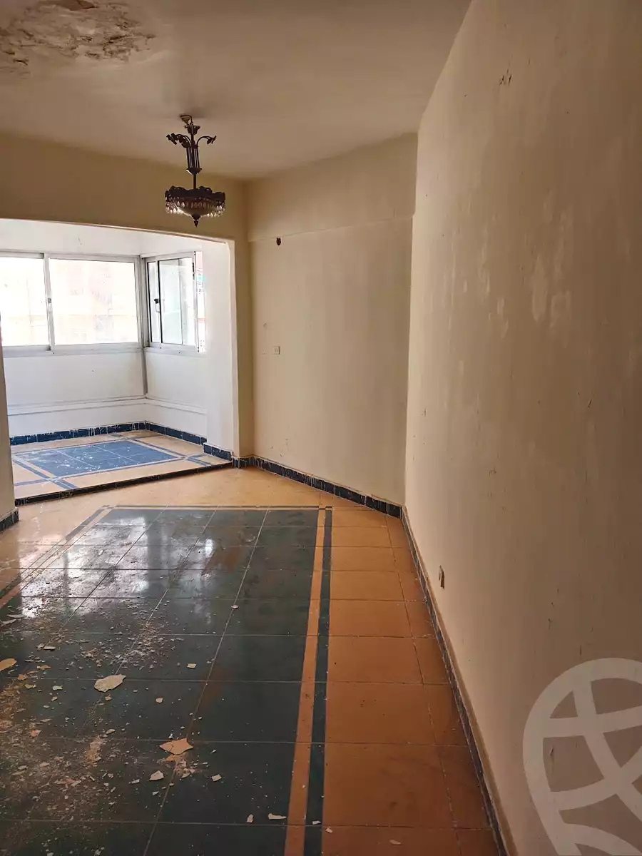 https://aqarmap.com.eg/ar/listing/4469622-for-sale-alexandria-el-hanouvel-el-higaz-st