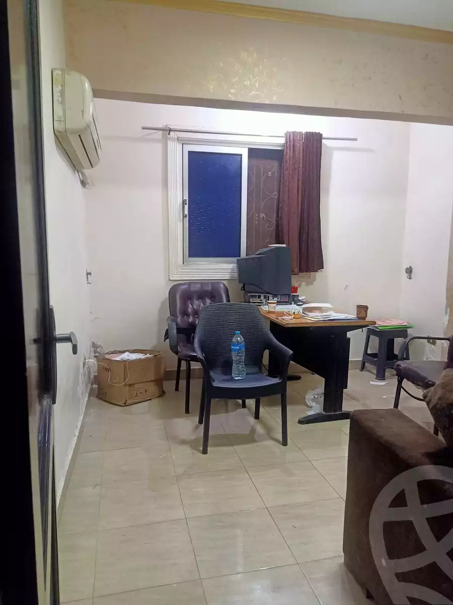 https://aqarmap.com.eg/en/listing/4626181-for-rent-cairo-mokattam-shareaa-9