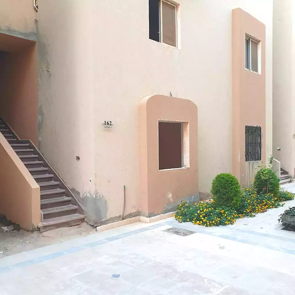 https://aqarmap.com.eg/en/listing/6987806-for-sale-north-coast-resorts-emirates-heights