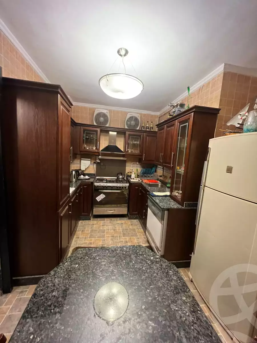 https://aqarmap.com.eg/en/listing/4660276-for-sale-cairo-new-cairo-lrhb-city