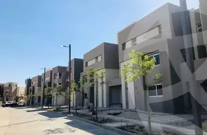 https://aqarmap.com.eg/ar/listing/4664252-for-sale-cairo-el-sheikh-zayed-city-compounds-in-sheikh-zayed-etapa