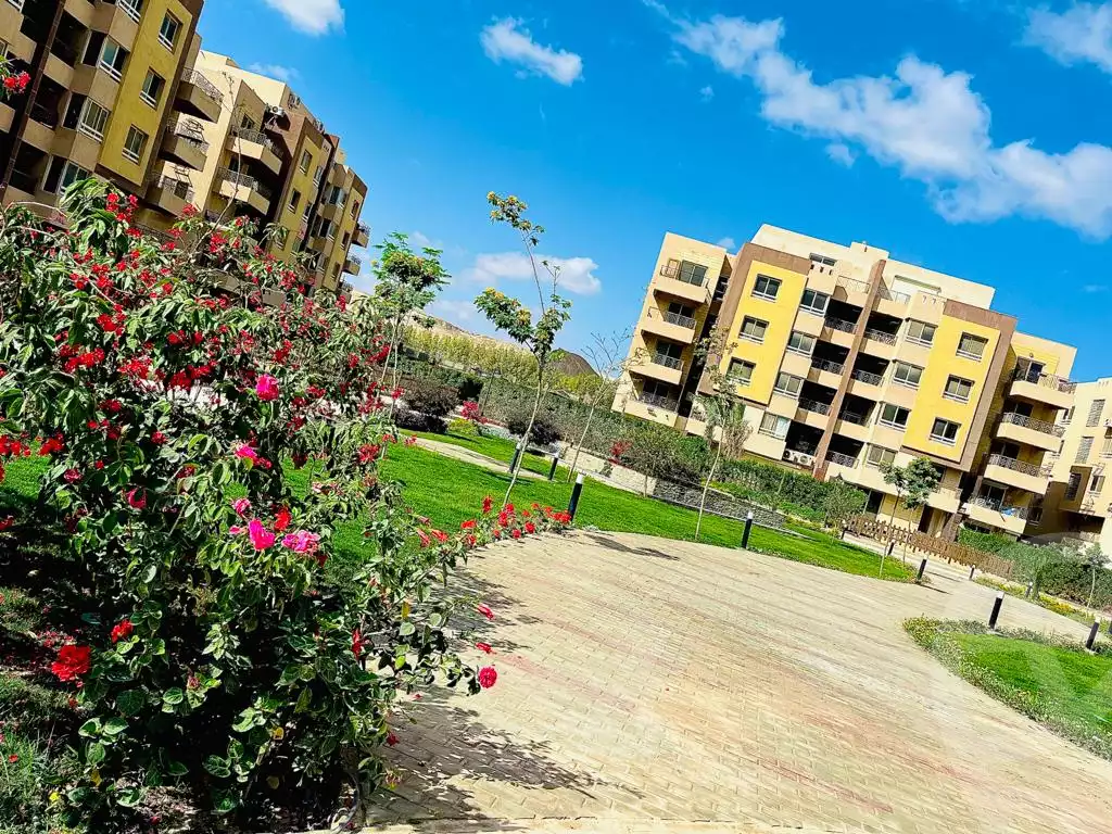 https://aqarmap.com.eg/en/listing/4668730-for-sale-cairo-6th-of-october-compound-promenade-residence