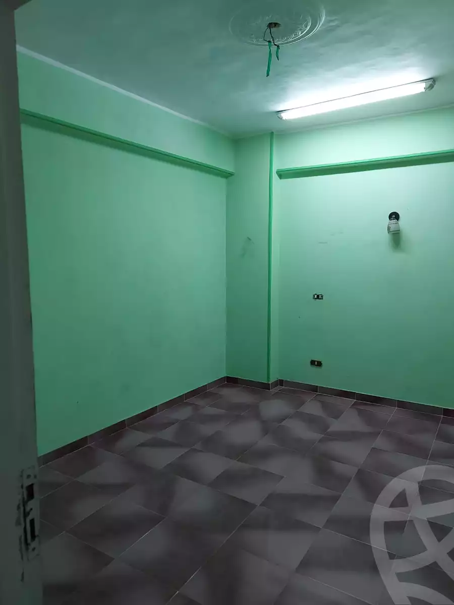 https://aqarmap.com.eg/ar/listing/4676244-for-sale-qalyubia-shubra-el-khaima-bahtim