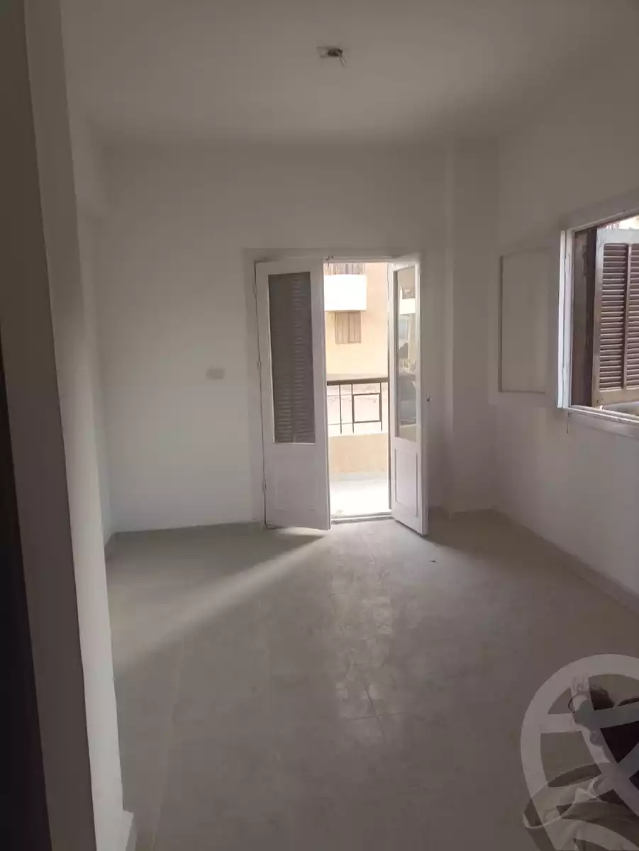 https://aqarmap.com.eg/en/listing/4693296-for-rent-cairo-6th-of-october-ganob-el-ahyaaa-housing-63m-abu-el-wafa