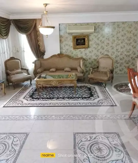 https://aqarmap.com.eg/en/listing/4698447-for-sale-cairo-manial-kwrnysh-lmnyl