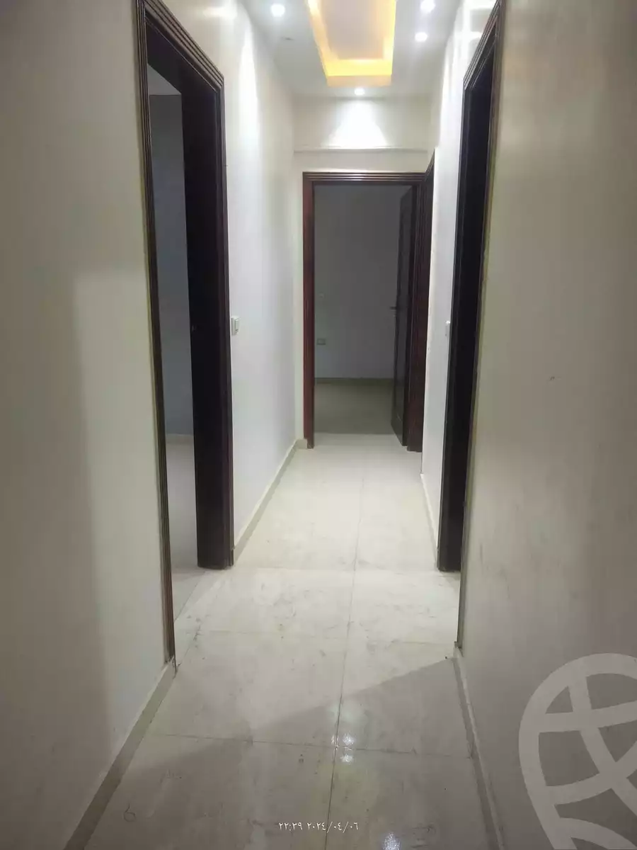 https://aqarmap.com.eg/en/listing/4710258-for-sale-cairo-mokattam-rd-lmbhth