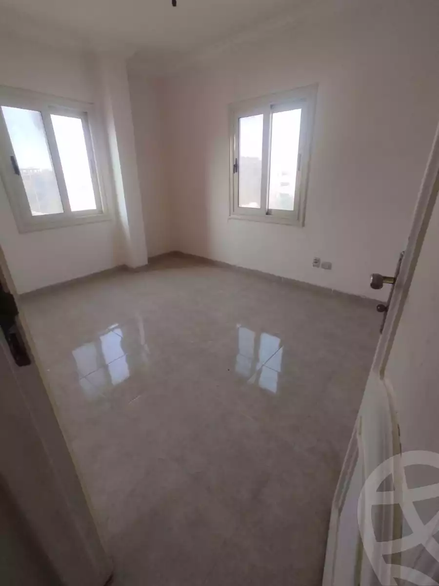 https://aqarmap.com.eg/ar/listing/4713264-for-sale-cairo-al-oubour-el-hay-el-tany