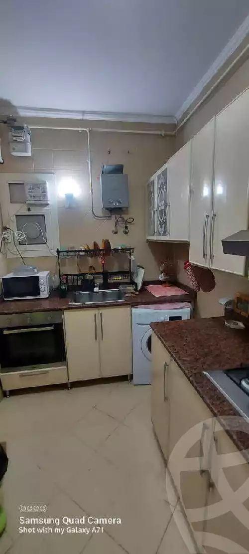 https://aqarmap.com.eg/ar/listing/4729782-for-rent-cairo-el-sheikh-zayed-city-compounds-dh-drys