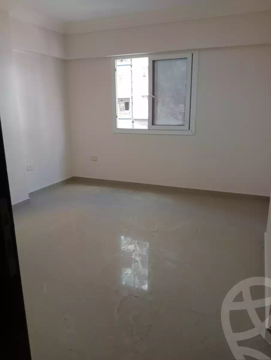 https://aqarmap.com.eg/en/listing/4738878-for-rent-alexandria-miami-iskandar-ibrahim-st