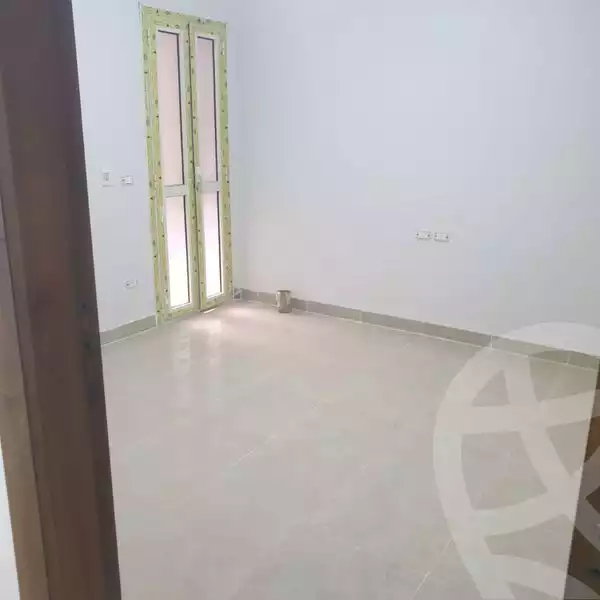 https://aqarmap.com.eg/ar/listing/4742351-for-rent-cairo-mokattam-first-neighborhood