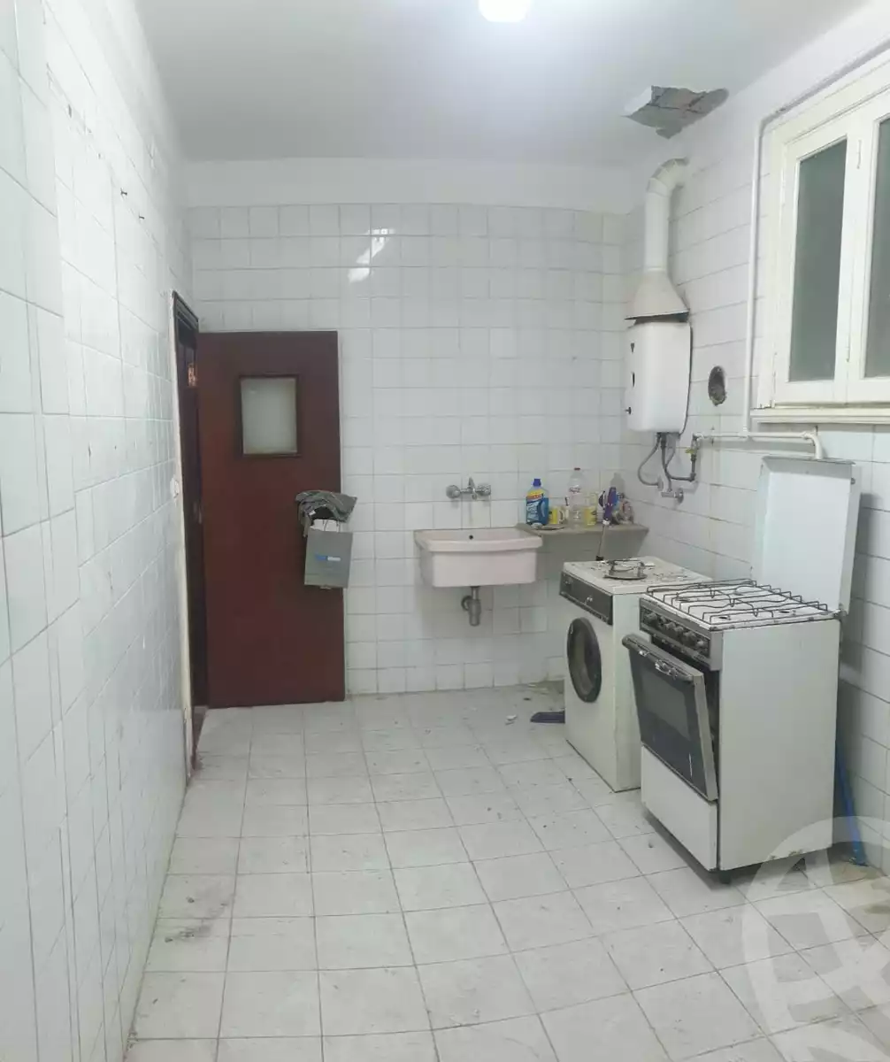 https://aqarmap.com.eg/ar/listing/4746407-for-sale-alexandria-kafr-abdo-khaleel-basha-st