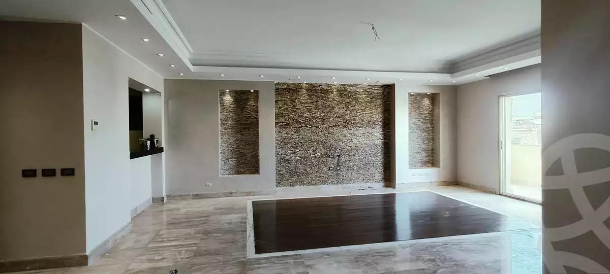 https://aqarmap.com.eg/ar/listing/4755209-for-sale-cairo-el-sheikh-zayed-city-el-hay-elthany-d-tf-sdqy