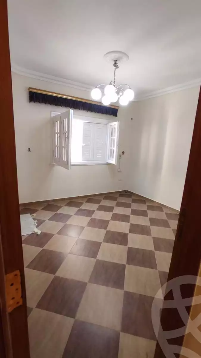 https://aqarmap.com.eg/en/listing/4755371-for-sale-cairo-el-sheikh-zayed-city-el-hay-elawel-street-17