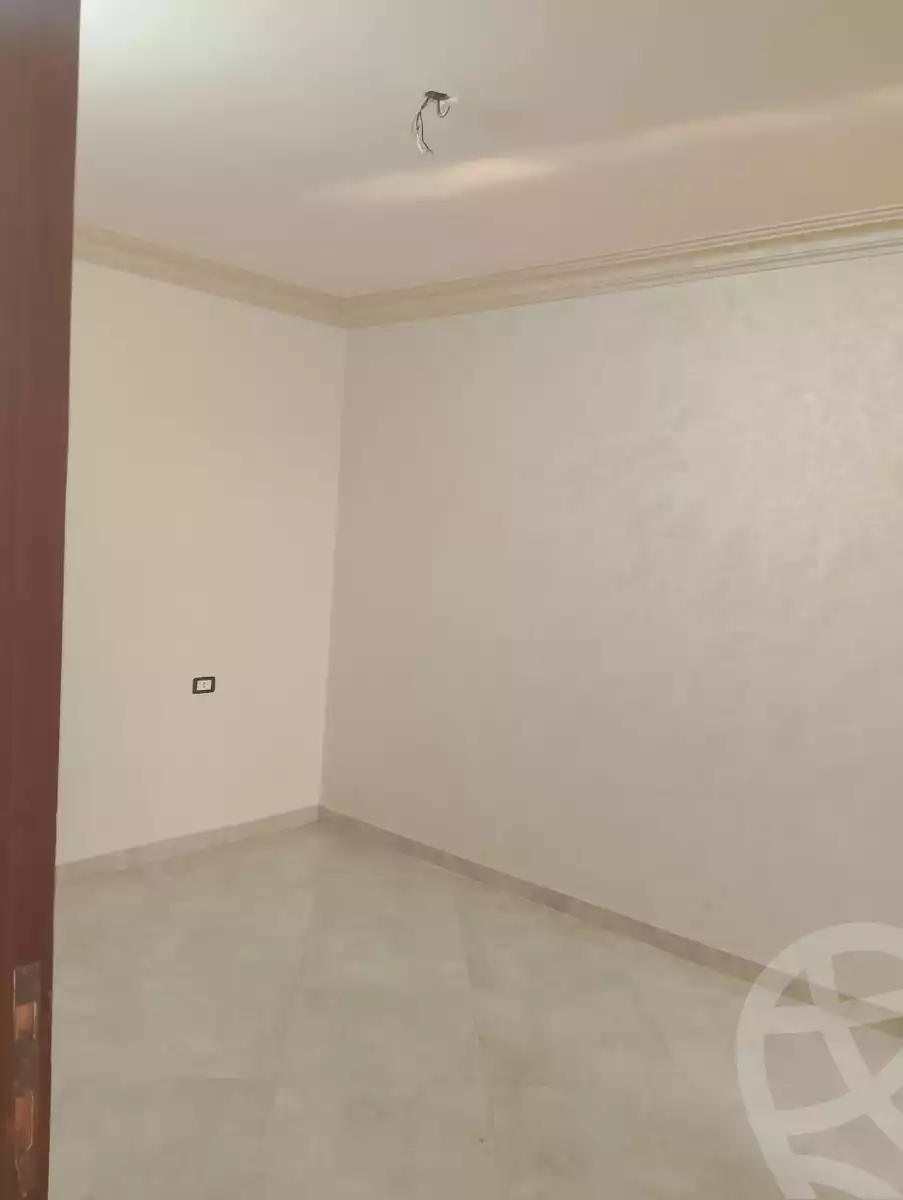 https://aqarmap.com.eg/ar/listing/4771647-for-rent-cairo-hdyq-lhrm--el-gaish-st