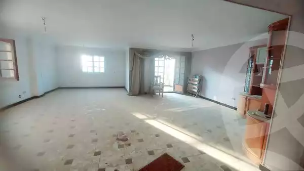 https://aqarmap.com.eg/ar/listing/4775408-for-sale-cairo-mokattam-shareaa-9