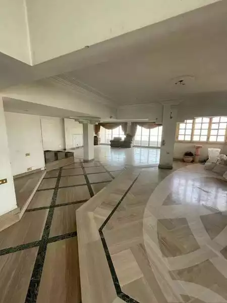 https://aqarmap.com.eg/ar/listing/4777405-for-sale-cairo-heliopolis-triumph-square