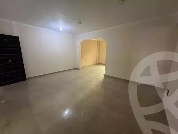 https://aqarmap.com.eg/ar/listing/4778327-for-rent-ismailia-ard-el-gmaayat-el-abrag-st