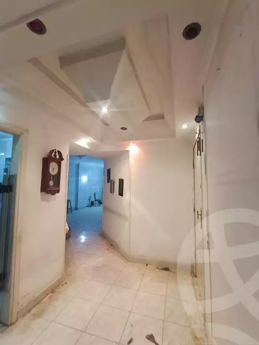 https://aqarmap.com.eg/en/listing/4789634-for-sale-cairo-mokattam-shareaa-9