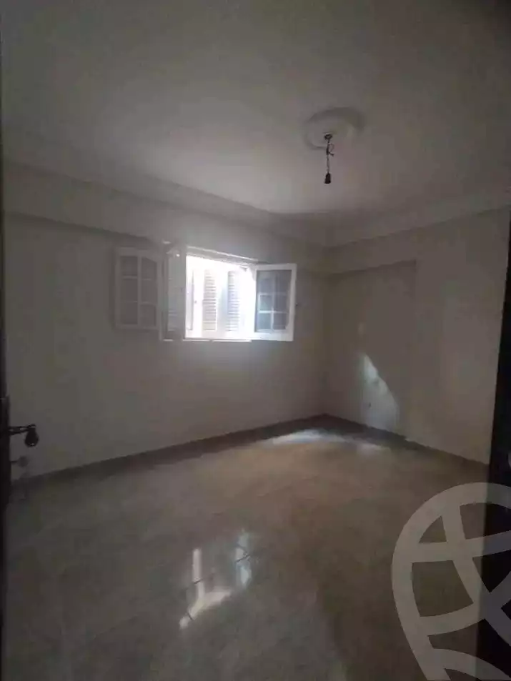 https://aqarmap.com.eg/ar/listing/4790187-for-sale-alexandria-lsywf-lsywf-bhry-branched-from-ali-hipa-st